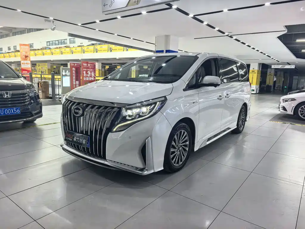 GAC Motor Trumpchi M8 2021 — фото 1