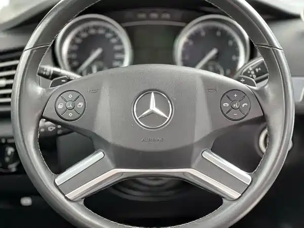 Mercedes-Benz R-Class 2014