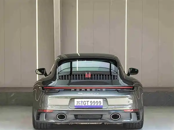 Porsche 911 2022