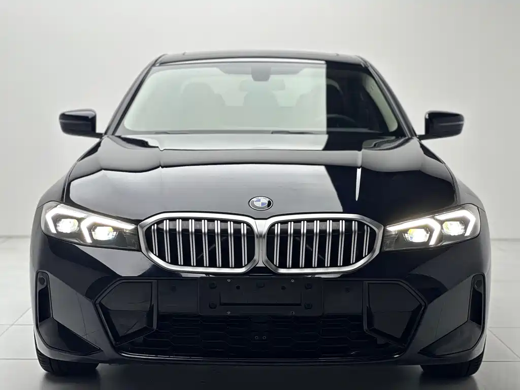 BMW 3 Series 2023