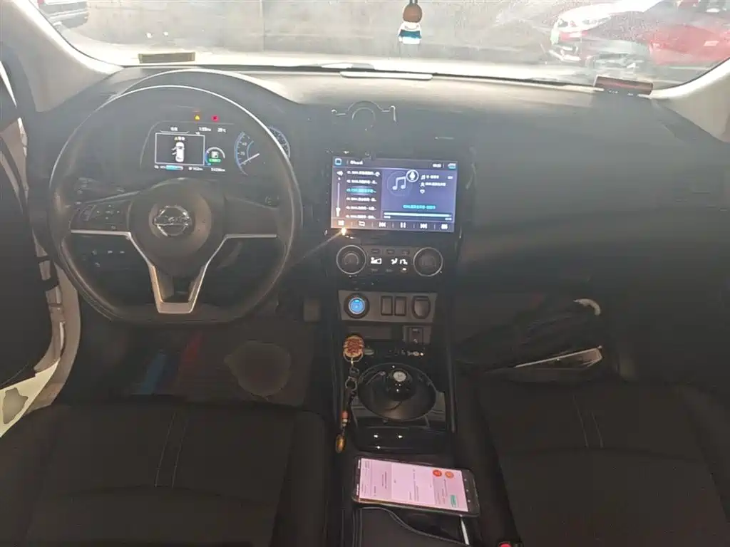 Nissan Sylphy EV 2019 — фото 10