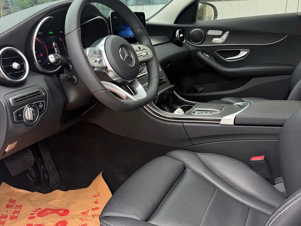Mercedes-Benz C-Class 2021 — фото 10