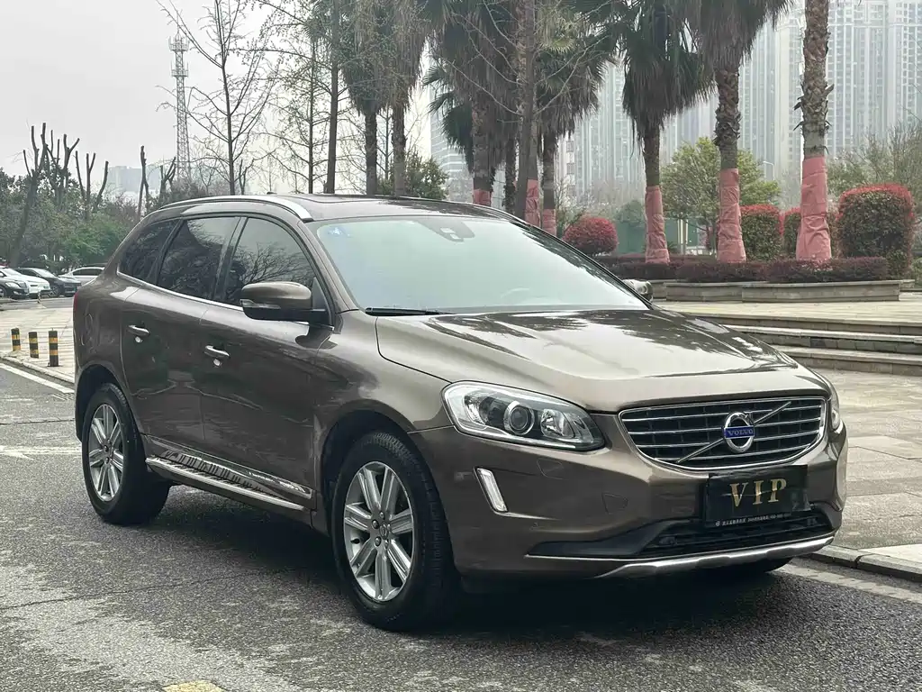 Volvo XC60 2015 — фото 3