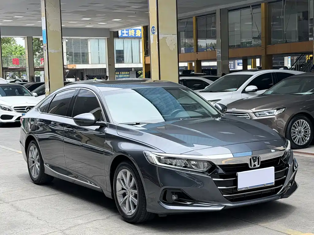 Honda Accord 2022 — фото 3