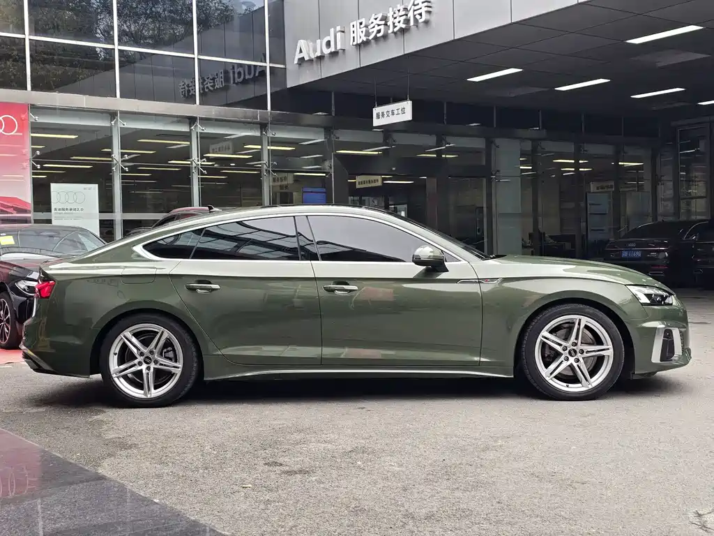 Audi A5 2023 — фото 5