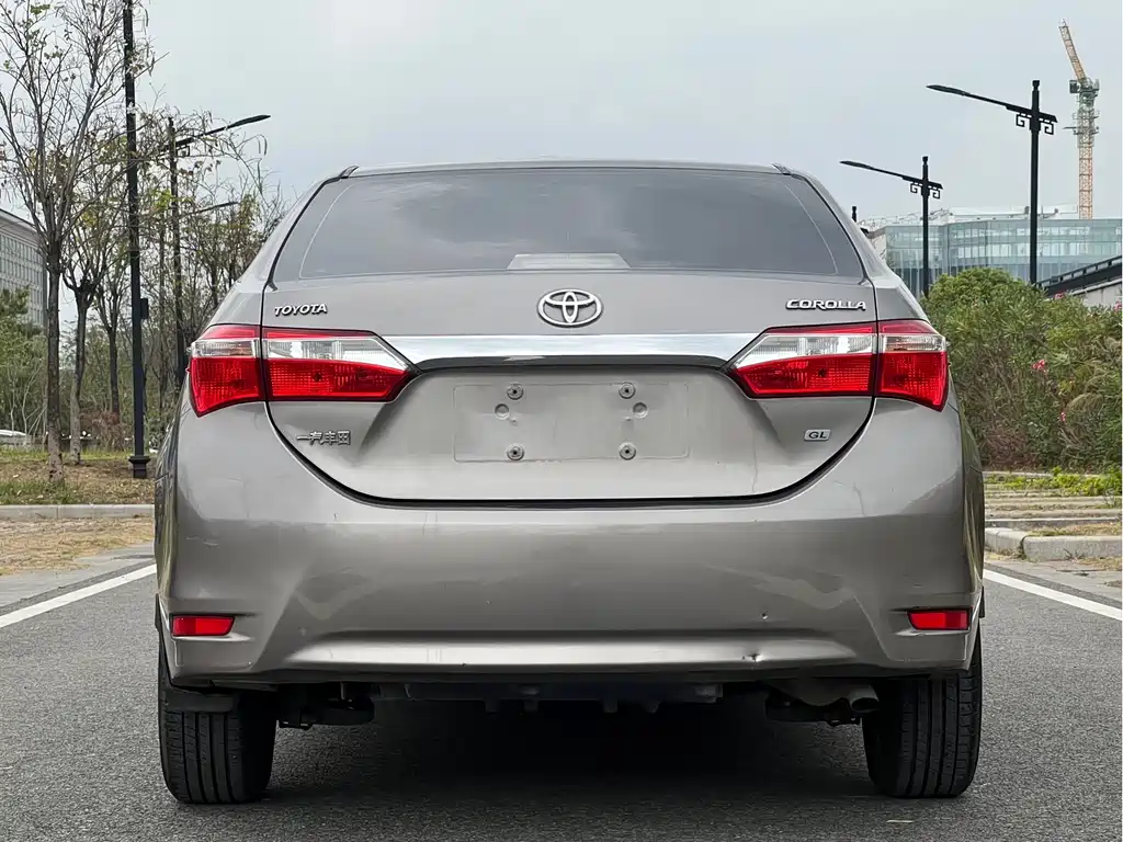Toyota Corolla 2016 — фото 8