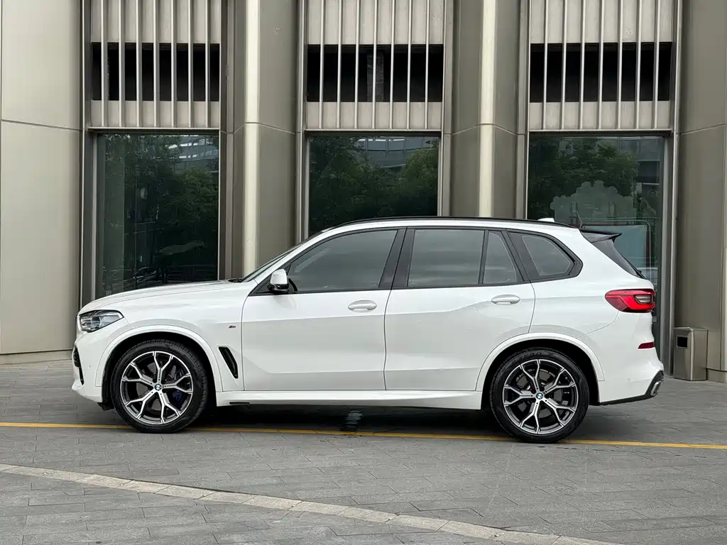 BMW X5 2019 — фото 7