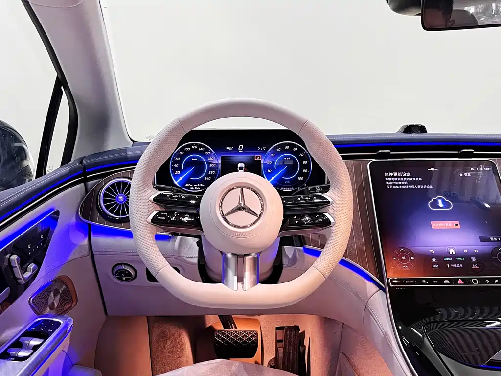 Mercedes-Benz EQE 2025 — фото 12
