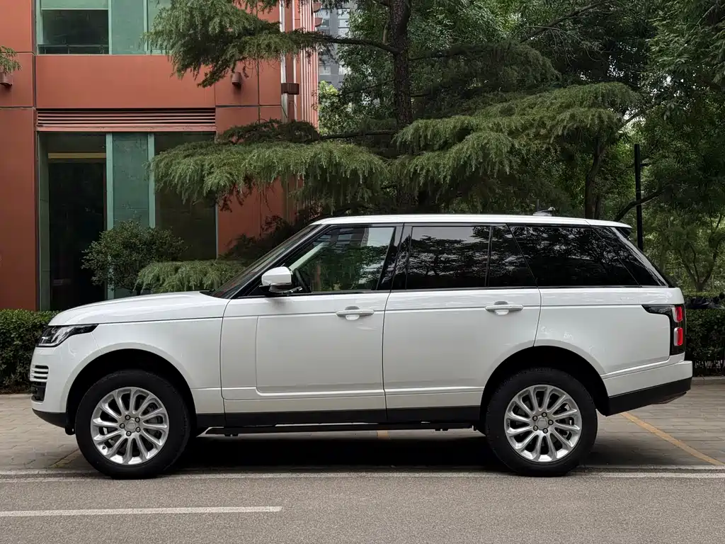 Land Rover Range Rover 2019 — фото 4