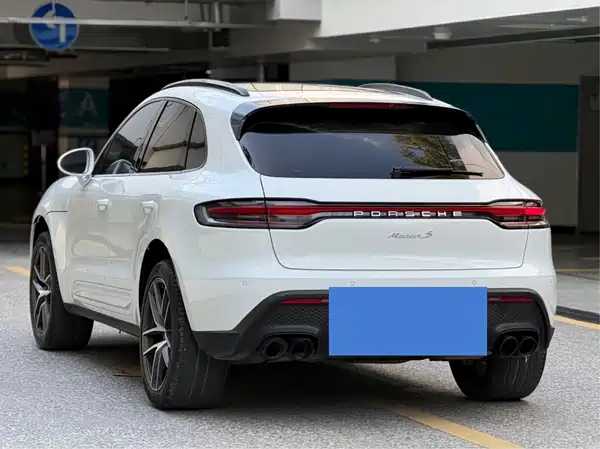 Porsche Macan 2023