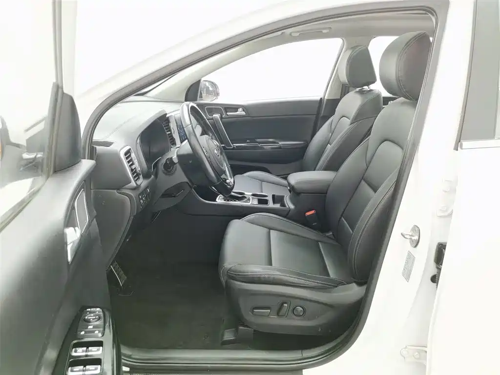 Kia KX5 2017 — фото 10