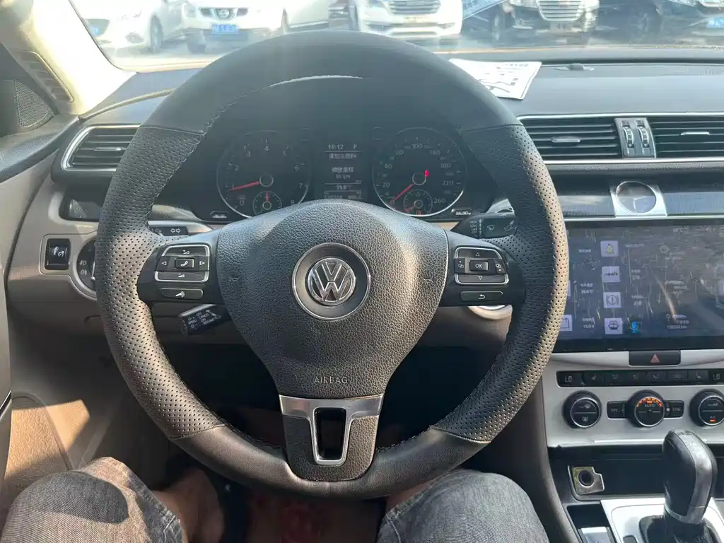 Volkswagen Magotan 2015