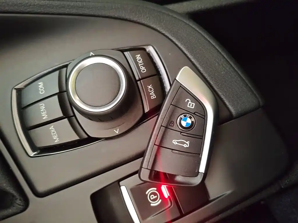 BMW X1 2019 — фото 9