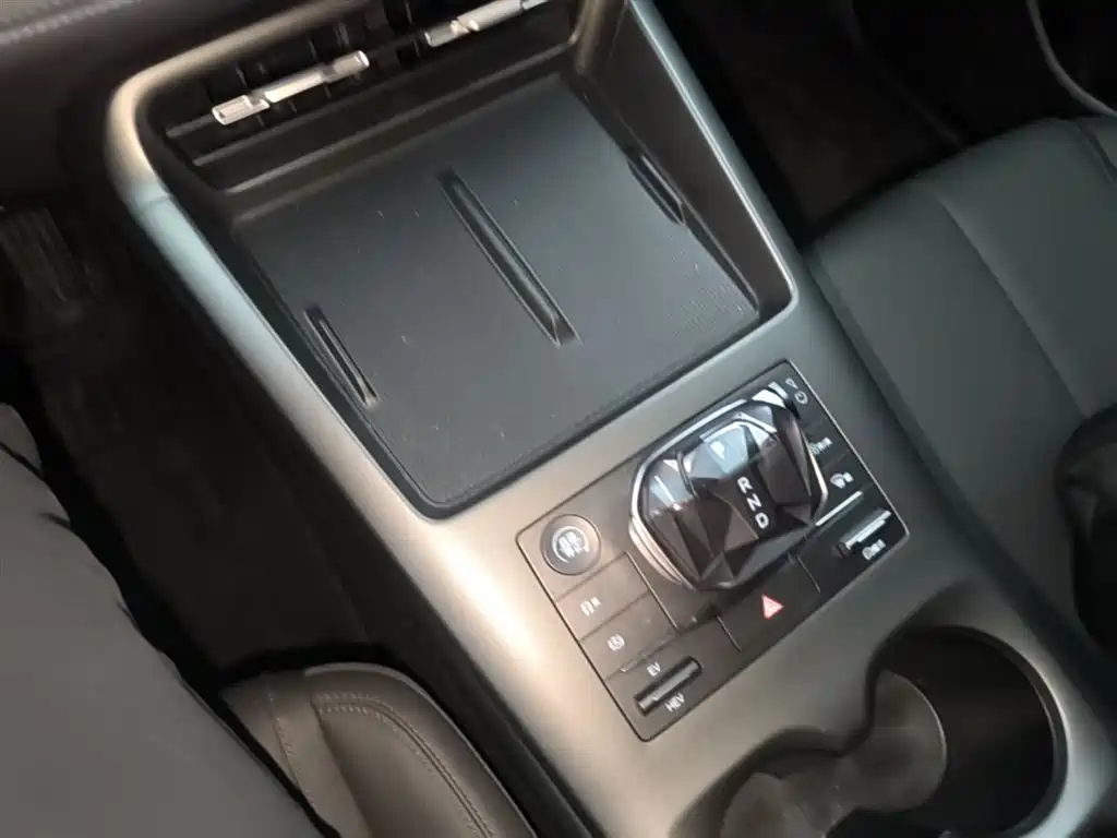 BYD Qin PLUS 2025 — фото 14