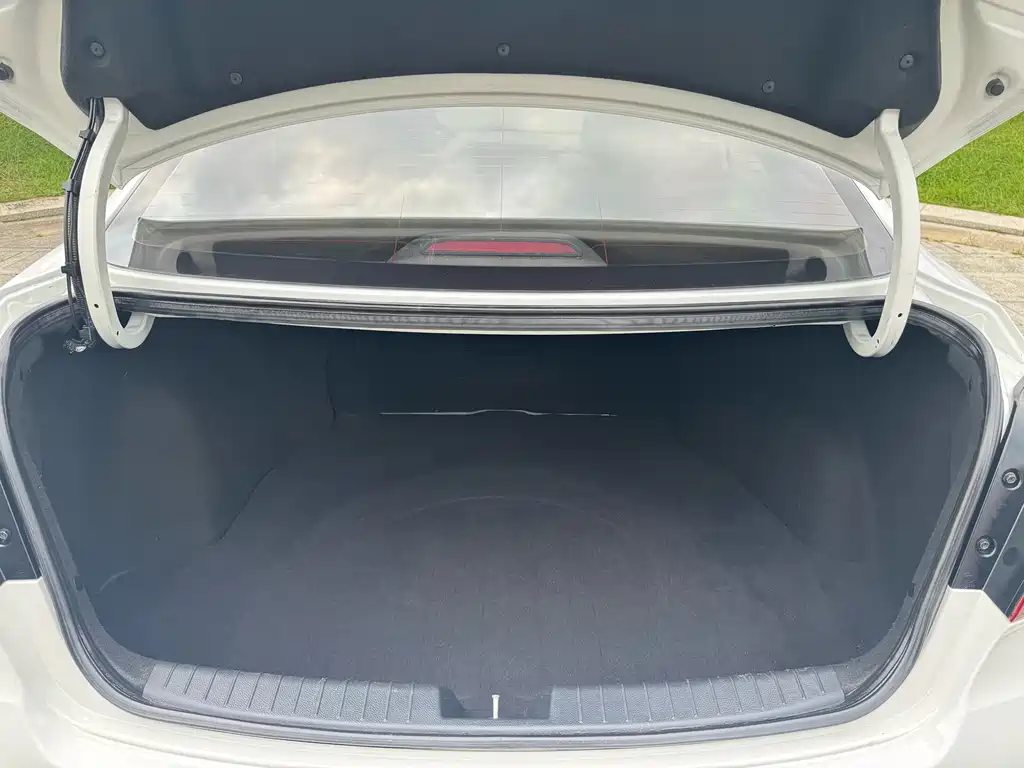 Hyundai Mistra 2017 — фото 14