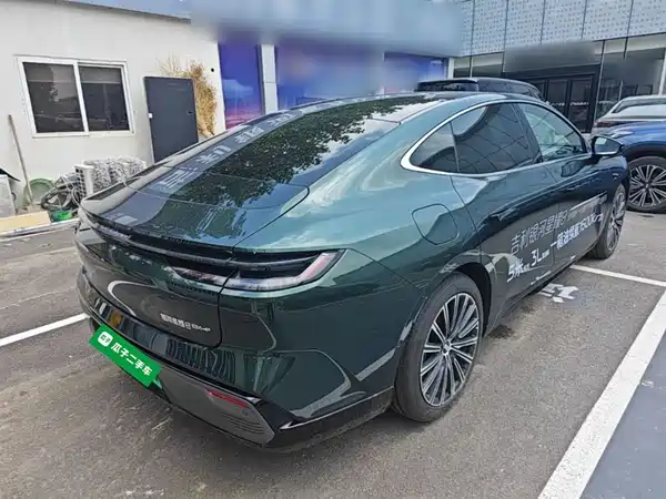 Geely Galaxy Starshine 8 2025