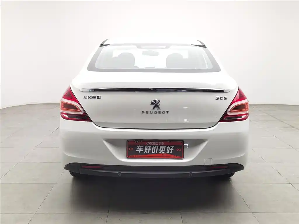Peugeot 308 2016 — фото 4
