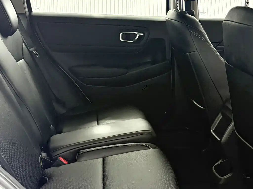 Honda Vezel 2023 — фото 12