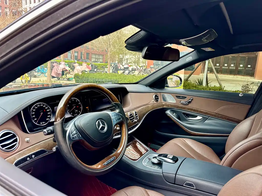 Mercedes-Benz S-Class 2015 — фото 15