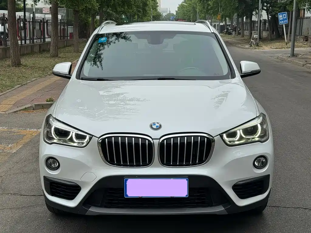 BMW X1 2017 — фото 2