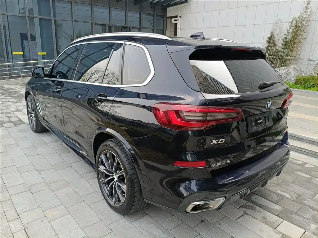 BMW X5 2023 — фото 23