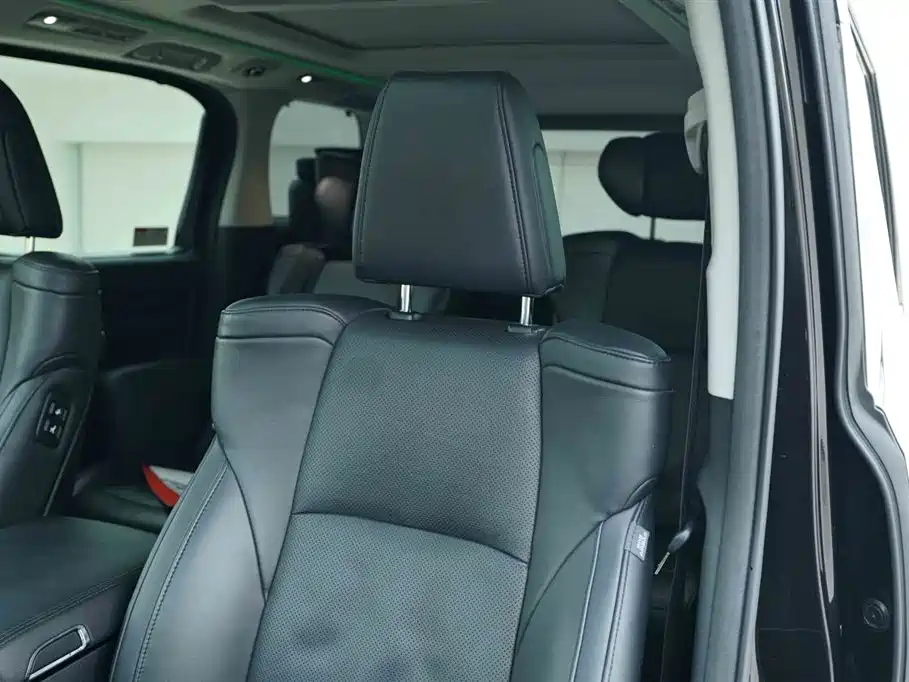 Toyota Vellfire 2020 — фото 12