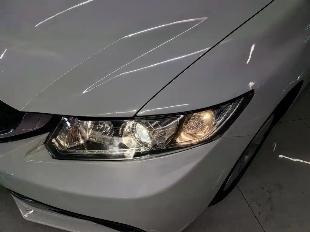 Honda Civic 2016 — фото 13