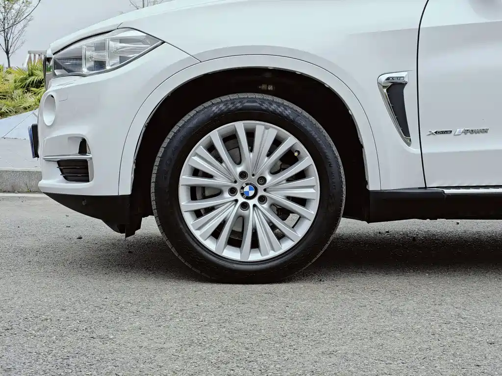 BMW X5 2017 — фото 7