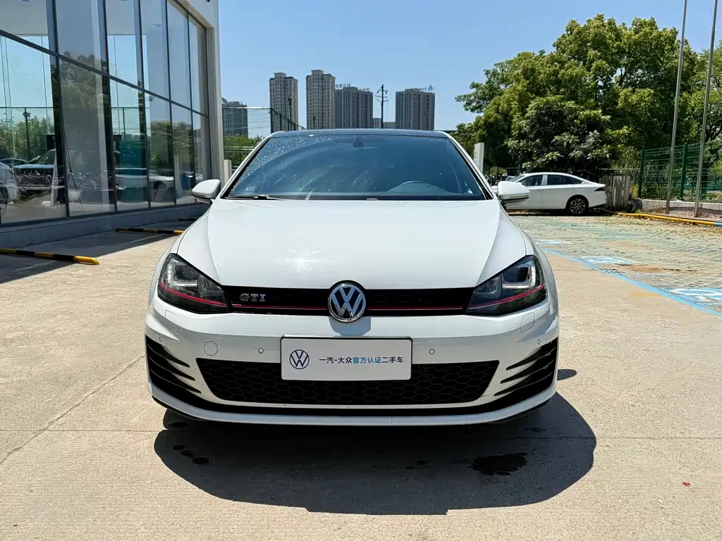 Volkswagen Golf GTI 2016 — фото 2