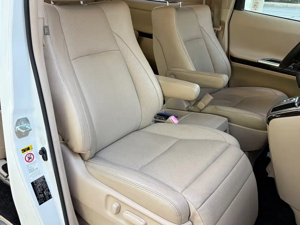 Toyota Alphard 2015 — фото 5