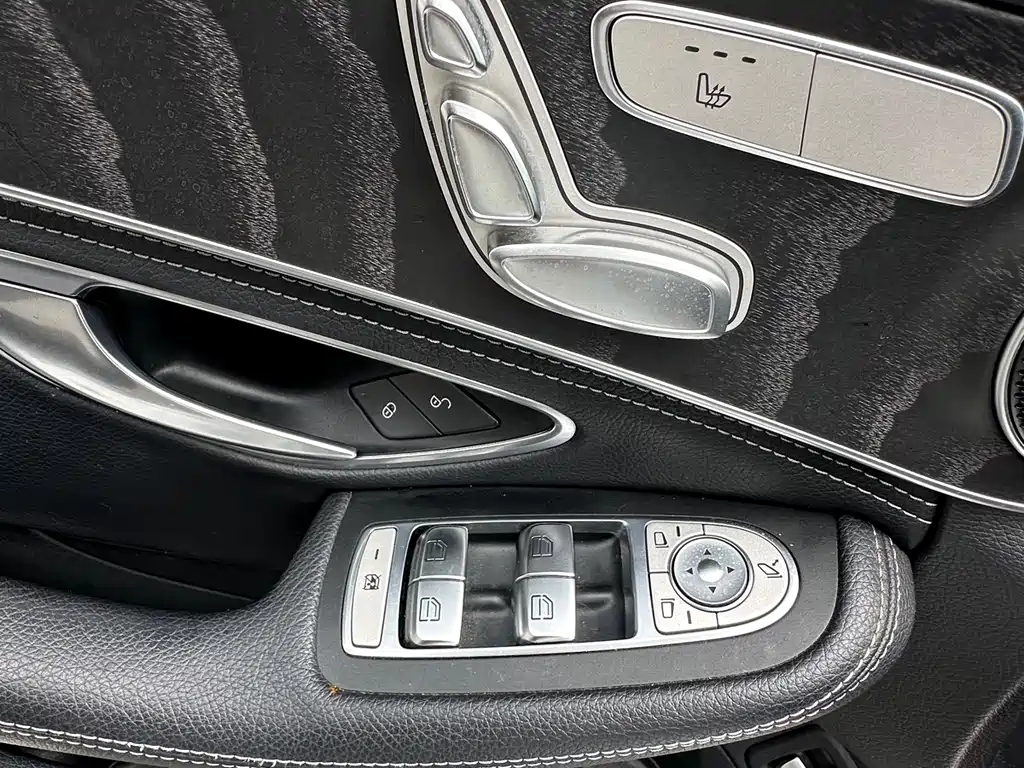Mercedes-Benz C-Class 2019 — фото 9