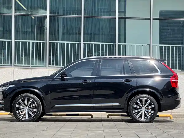 Volvo XC90 2022