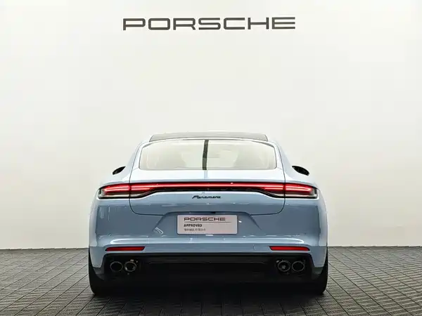 Porsche Panamera 2018