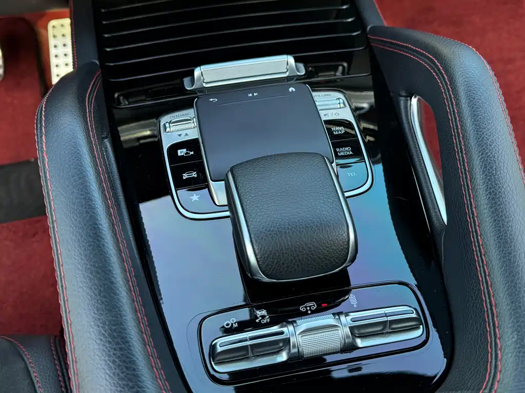 Mercedes-Benz GLE AMG 2021 — фото 14
