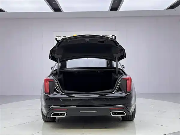 Cadillac CT5 2024