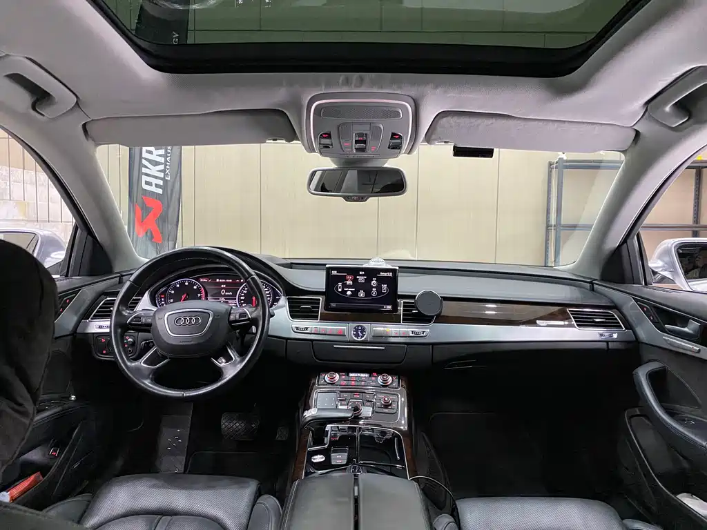 Audi A8 2014