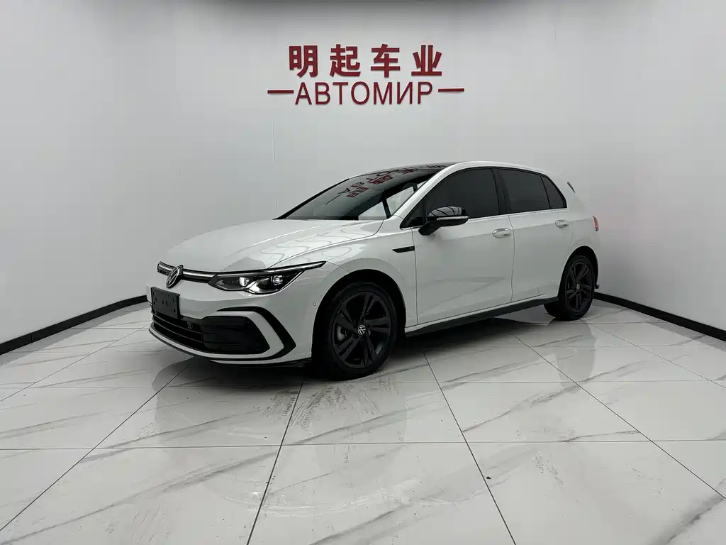 Volkswagen Golf 2023