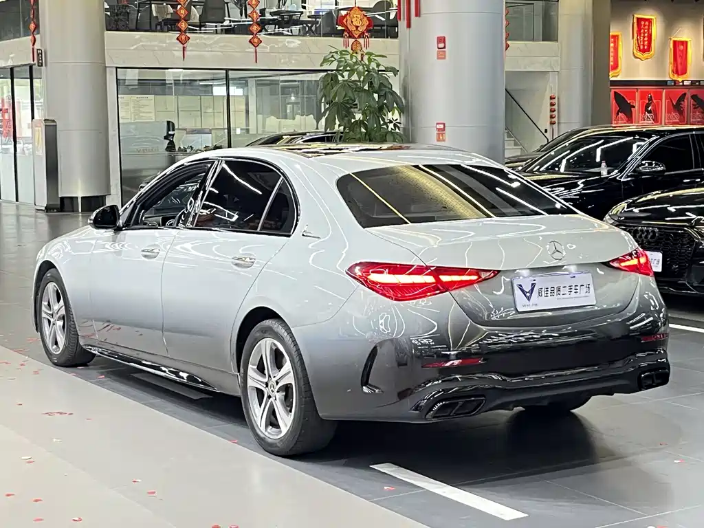 Mercedes-Benz C-Class 2022 — фото 7