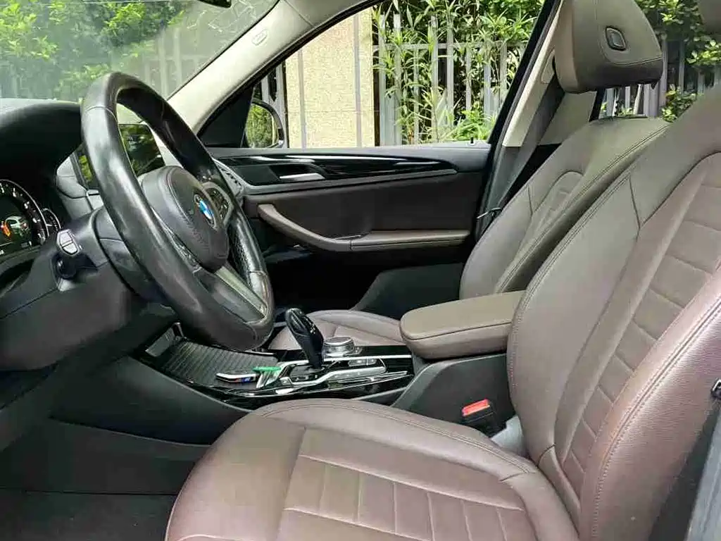 BMW X3 2018 — фото 10