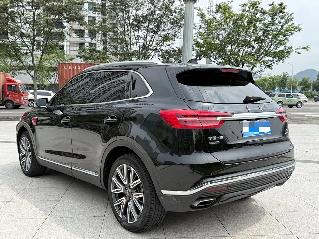 Hongqi HS5 2023 — фото 25
