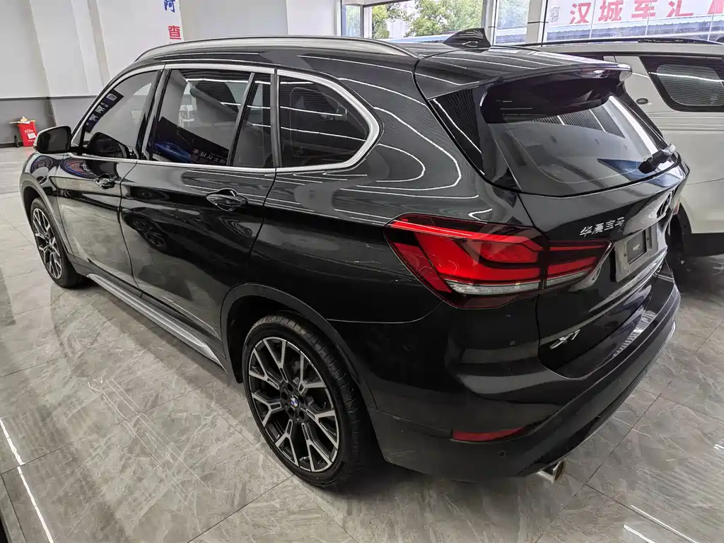 BMW X1 2022 — фото 15