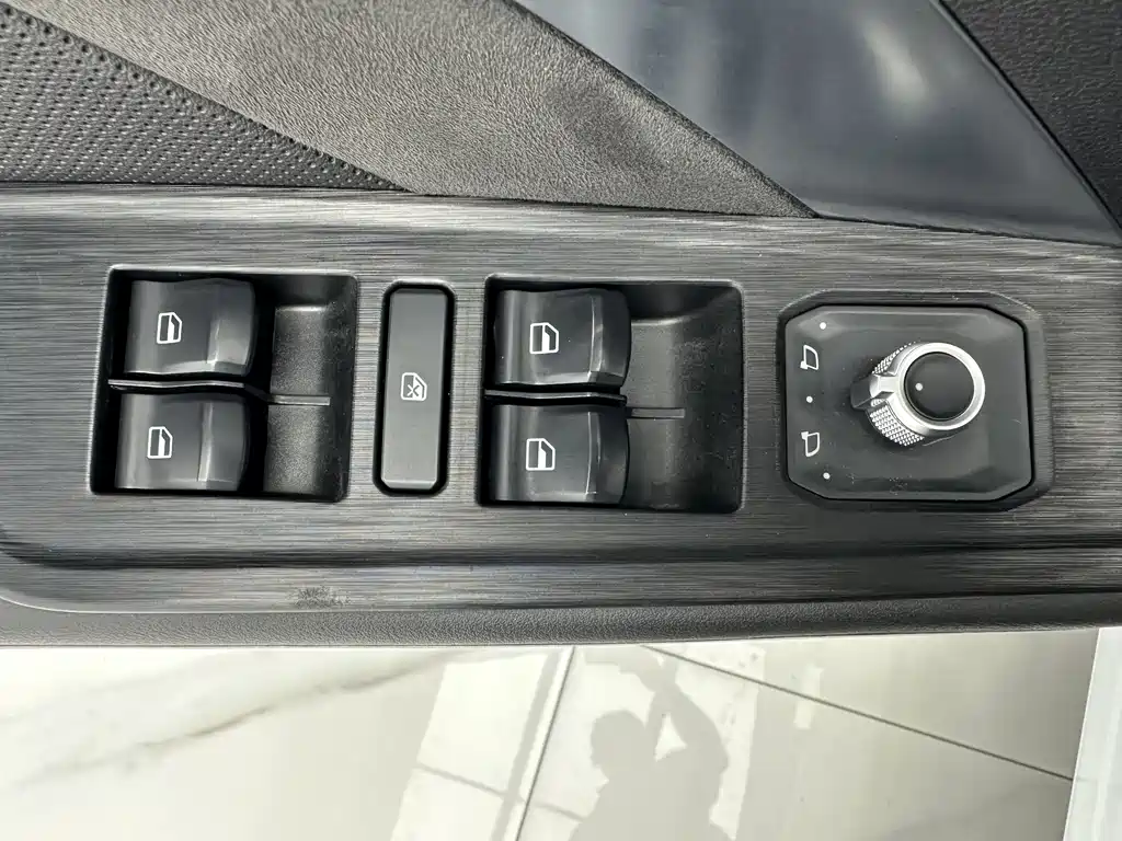 Haval H6 2022 — фото 12