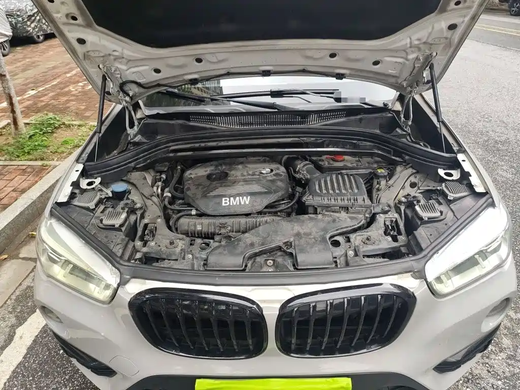BMW X1 2017 — фото 11
