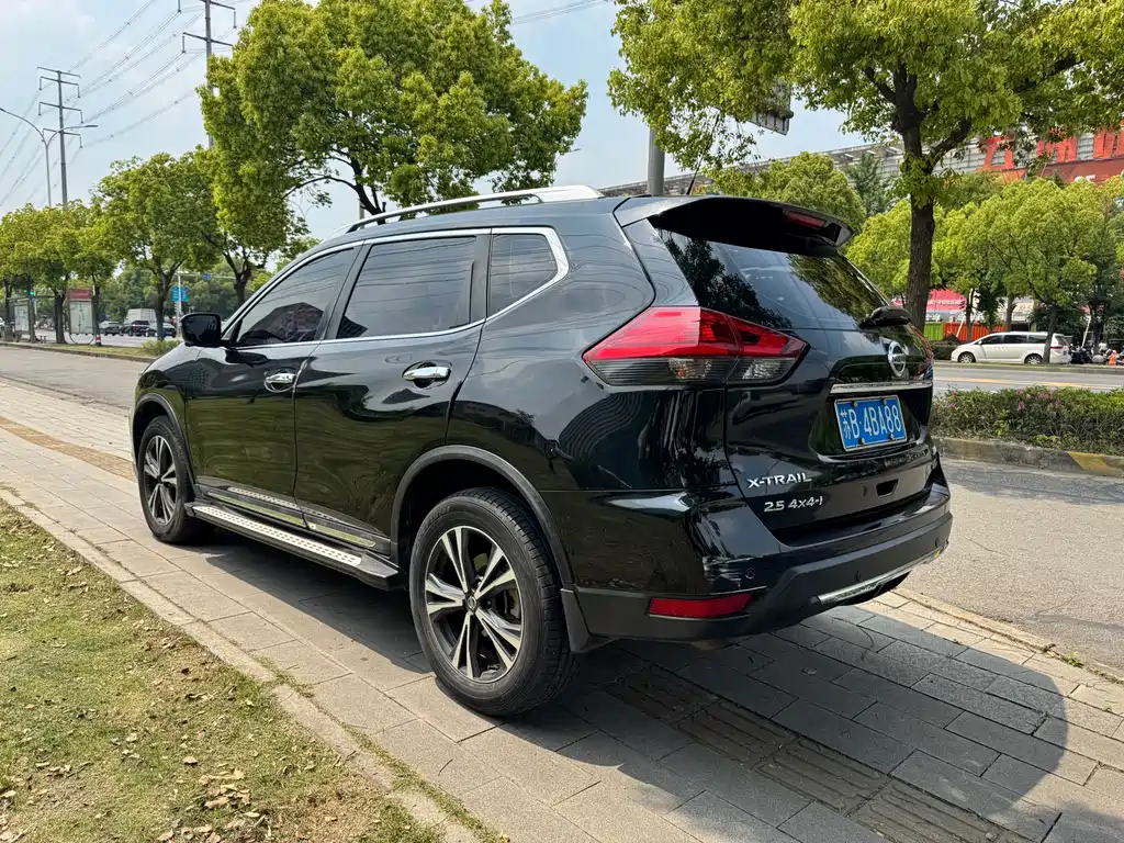 Nissan X-Trail 2018 — фото 4