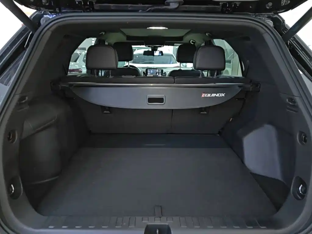 Chevrolet Equinox 2022 — фото 19