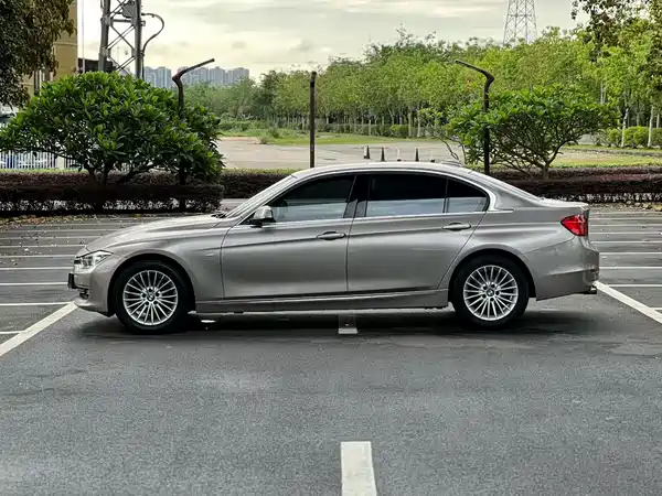BMW 3 Series 2013