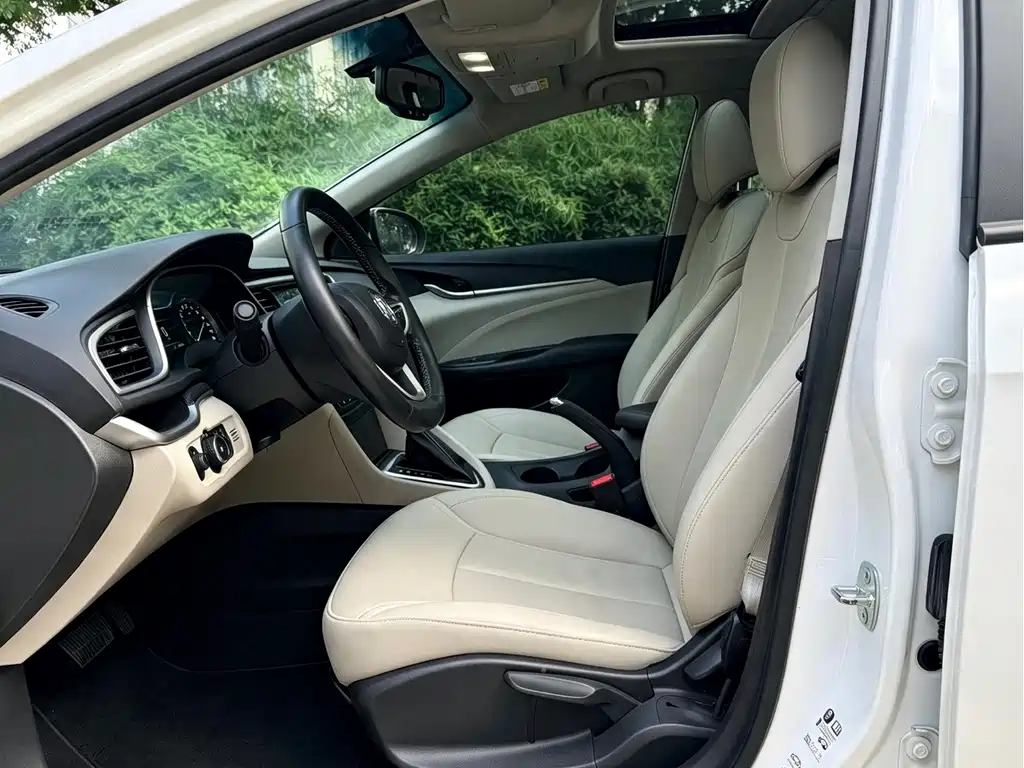 Buick Excelle GT 2020 — фото 11