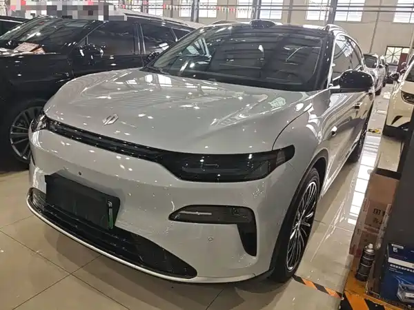 Leapmotor C11 2025