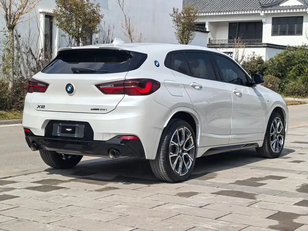 BMW X2 2022 — фото 5