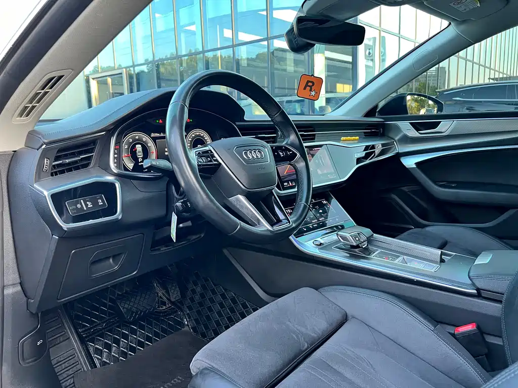 Audi A7 2023 — фото 6